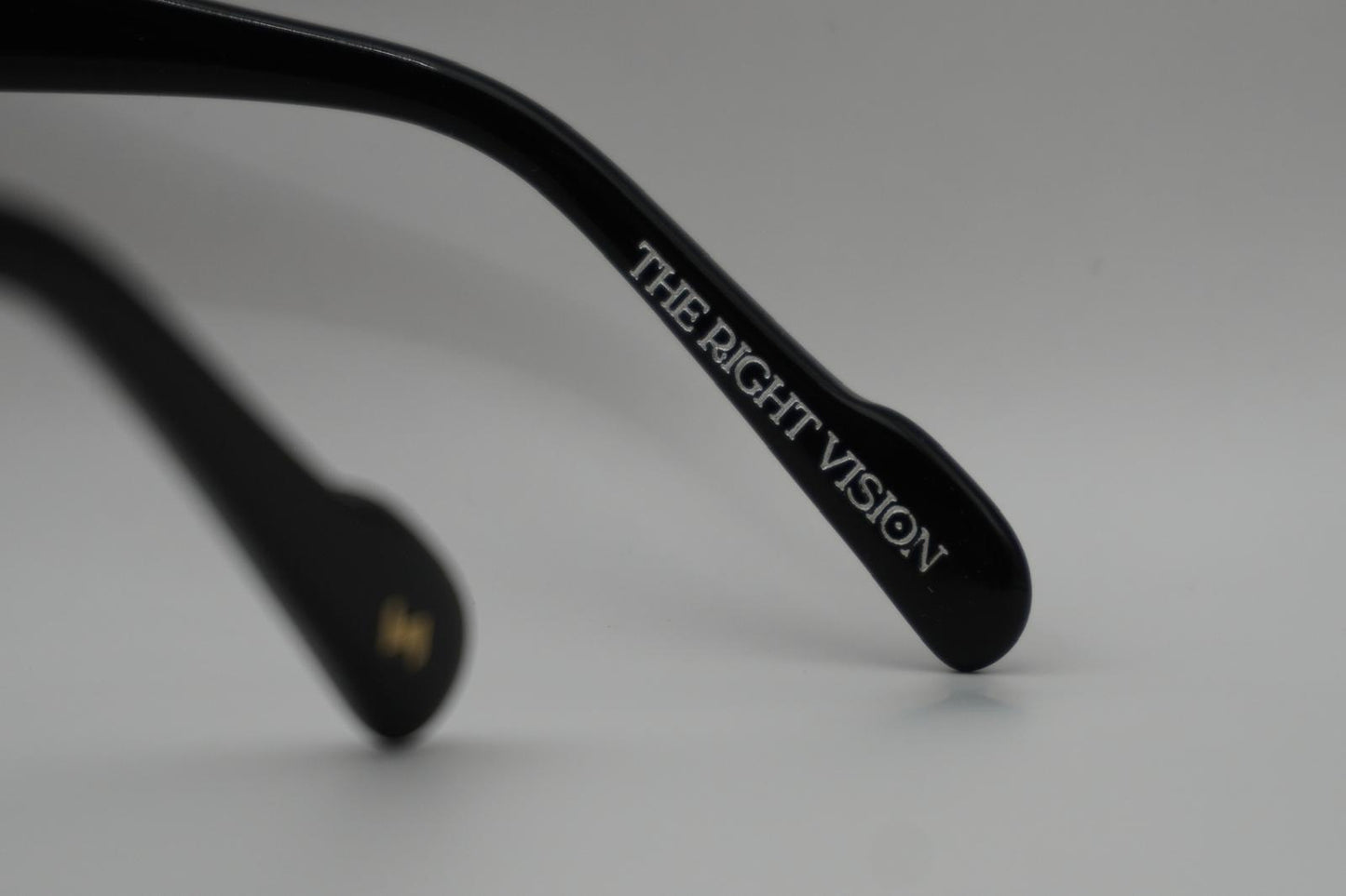 STEP | THERIGHTVISION - MOD. TITANIA