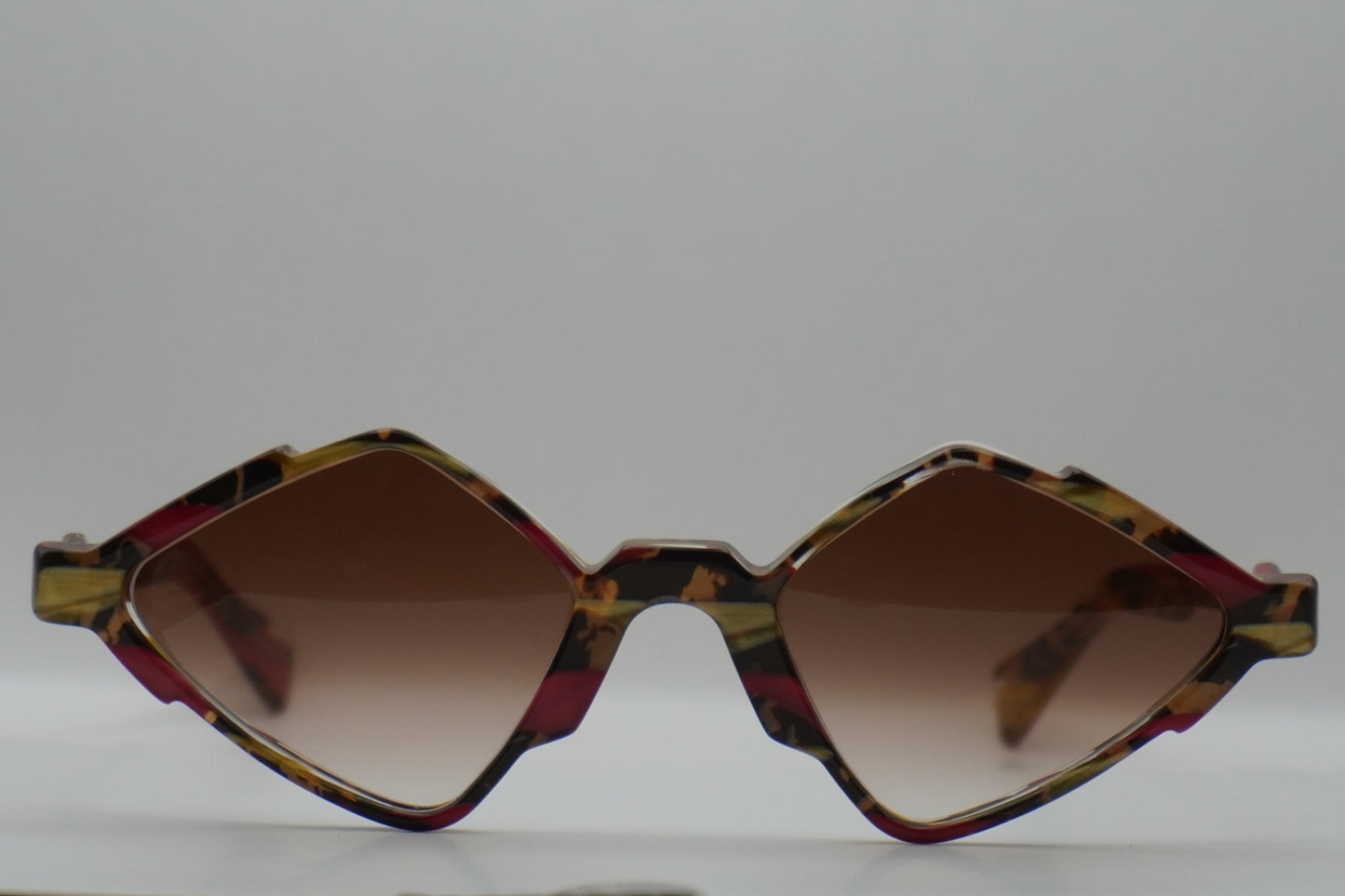 UNSEEN | ILLUSION II COLLECTION - MOD. VIBE