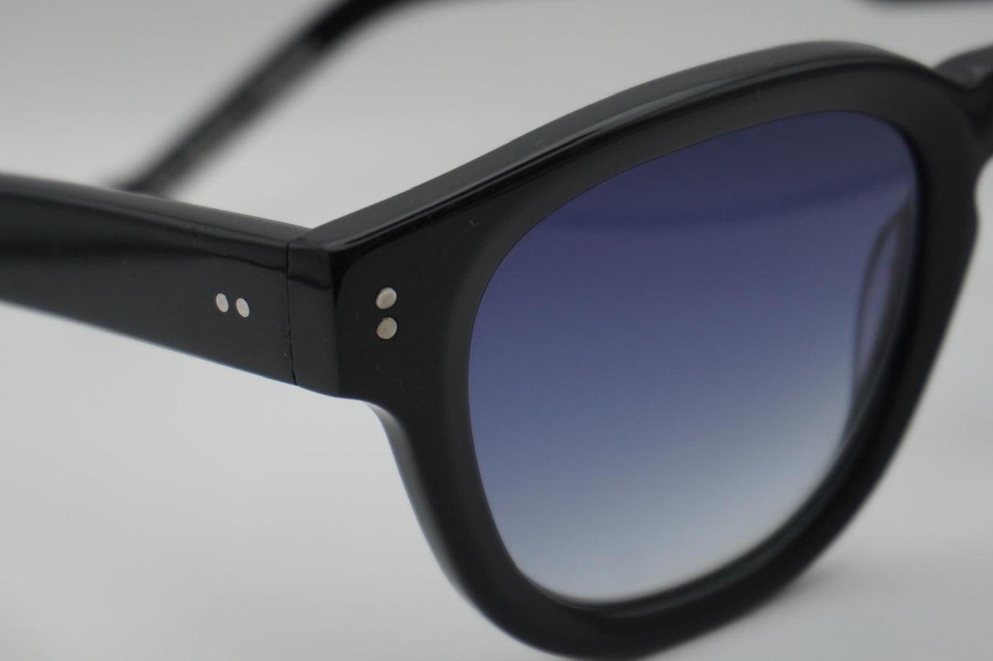STEP | THERIGHTVISION - MOD. ASTER