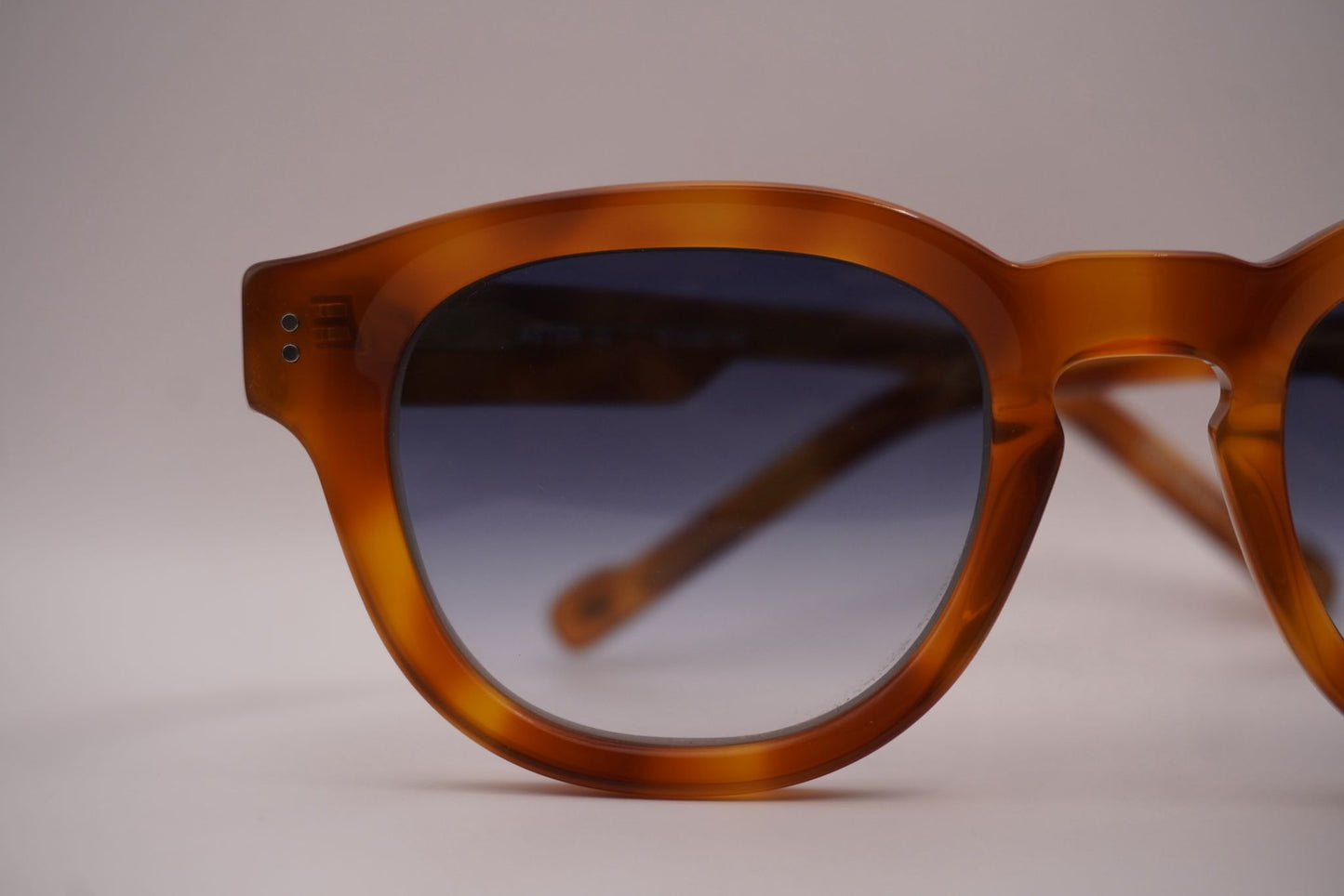 STEP | THERIGHTVISION - MOD. ASTER