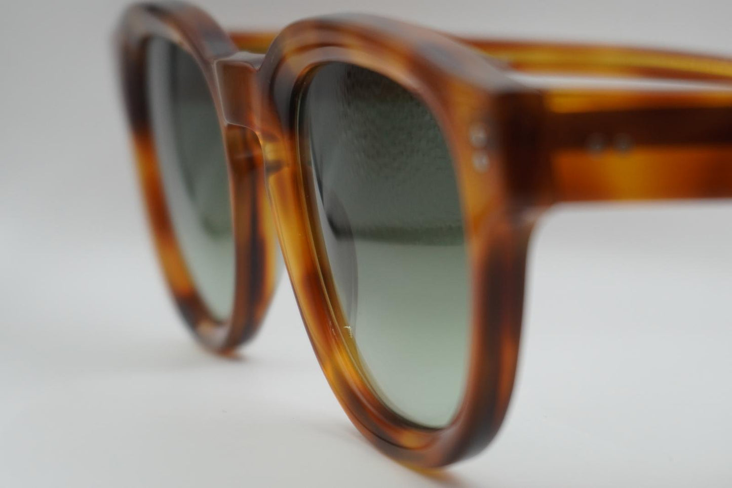 STEP | THERIGHTVISION - MOD. ASTER
