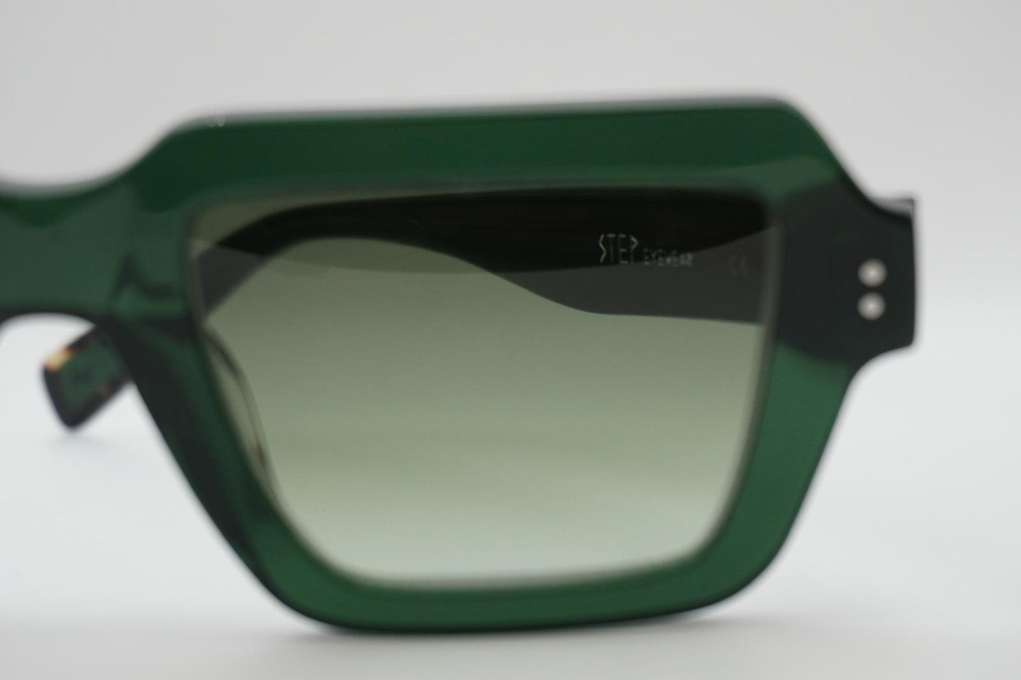 STEP | THERIGHTVISION - MOD. ARES