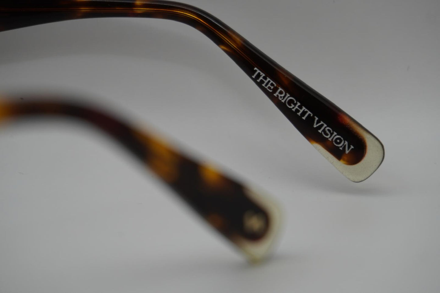 STEP | THERIGHTVISION - MOD. DEIMOS