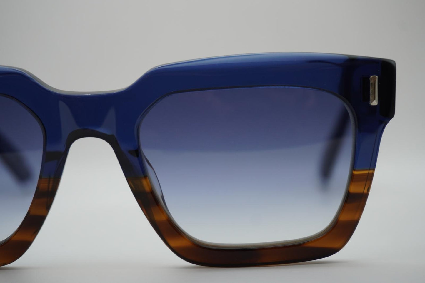 STEP | THERIGHTVISION - MOD. ELIO