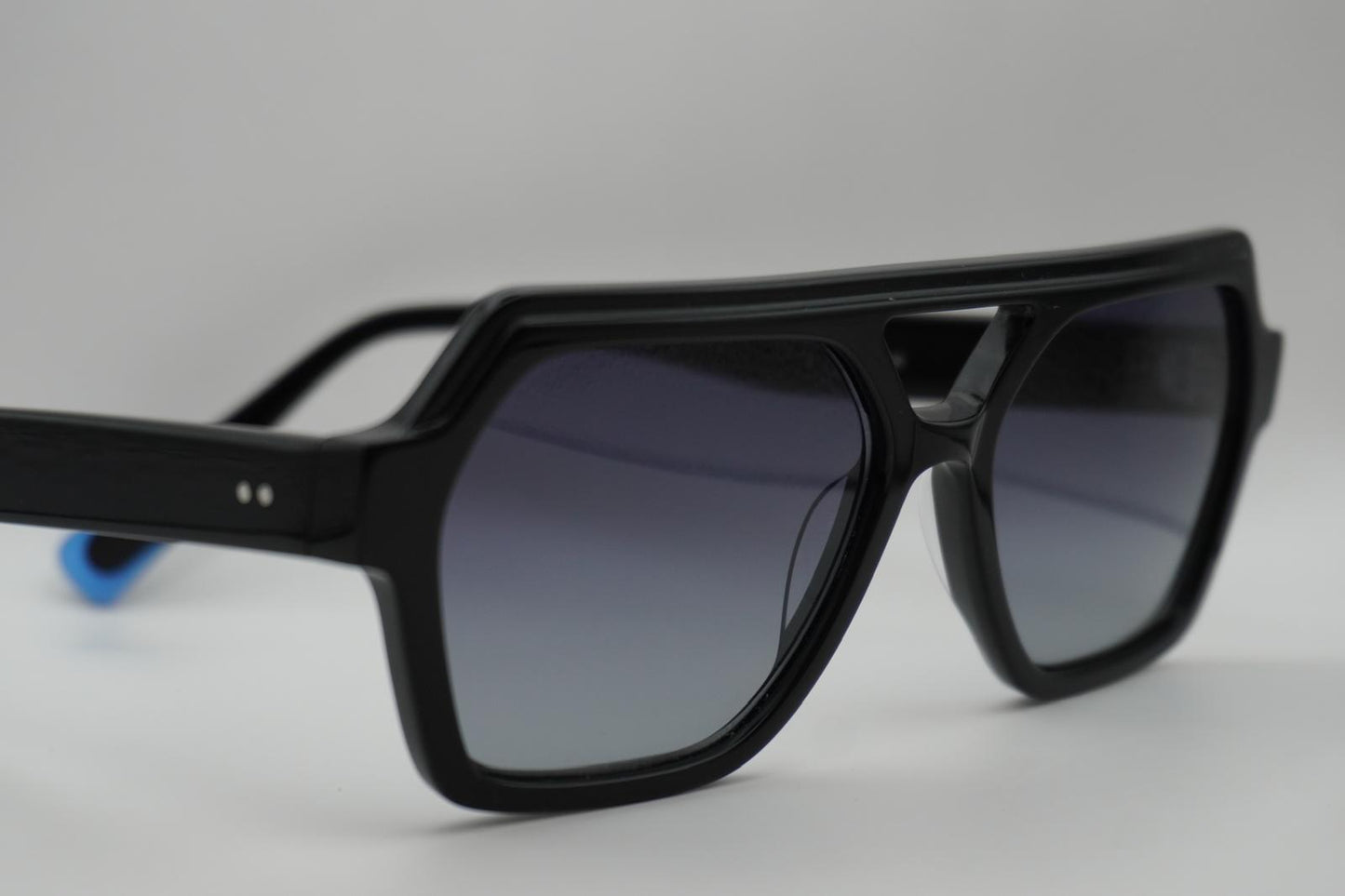STEP | THERIGHTVISION - MOD. DEIMOS