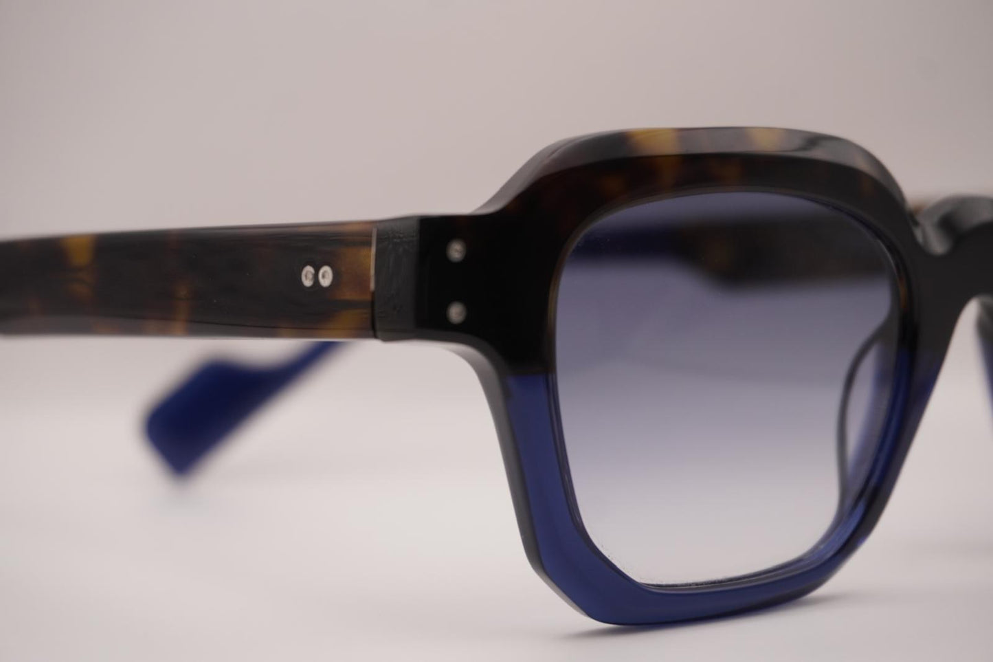 SUPERREC | THERIGHTVISION MOD. 2562